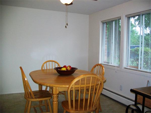 1078 Allen Street, Unit F Springfield, MA 01118 - Photo 8 of 23 a dining room with furniture and window