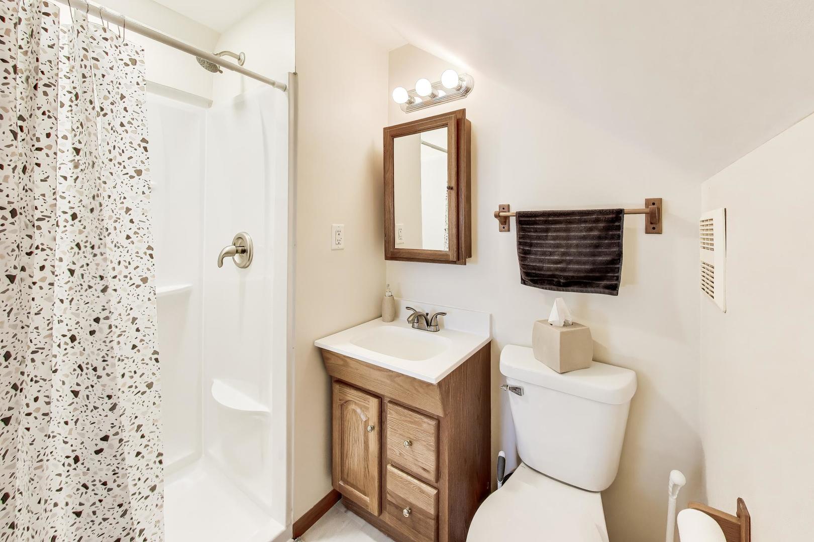 37464 North Terrace Lane Spring Grove, IL 60081 - Photo 22 of 40 Gallery Image 22