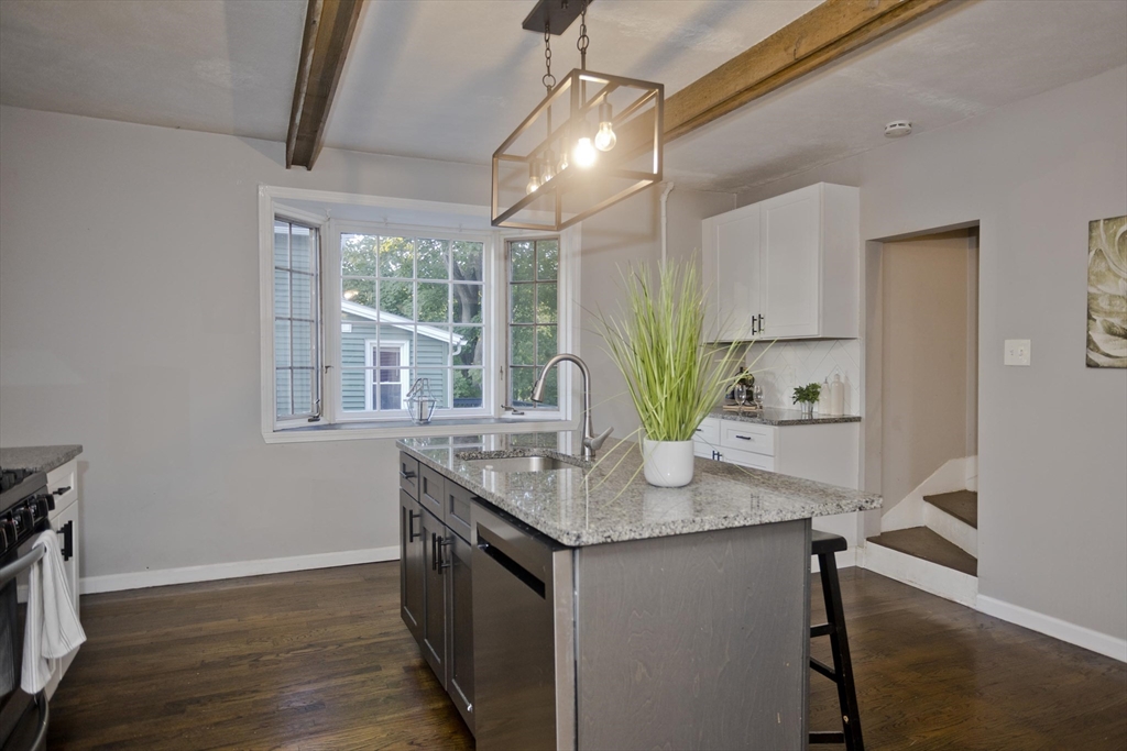 7 Spring Street Agawam, MA 01001 - Photo 9 of 34 Gallery Image 9