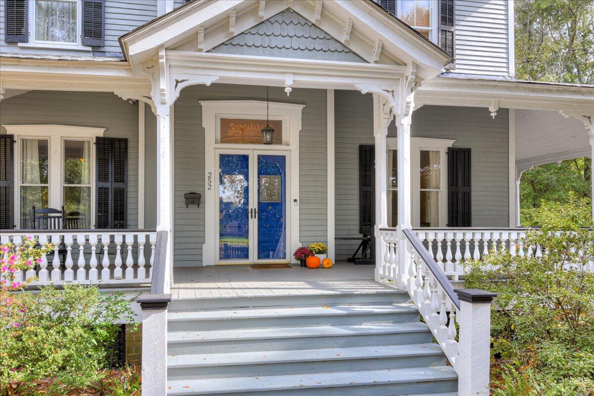 252 Laurens Street Northwest Aiken, SC 29801 - Photo 3 of 34