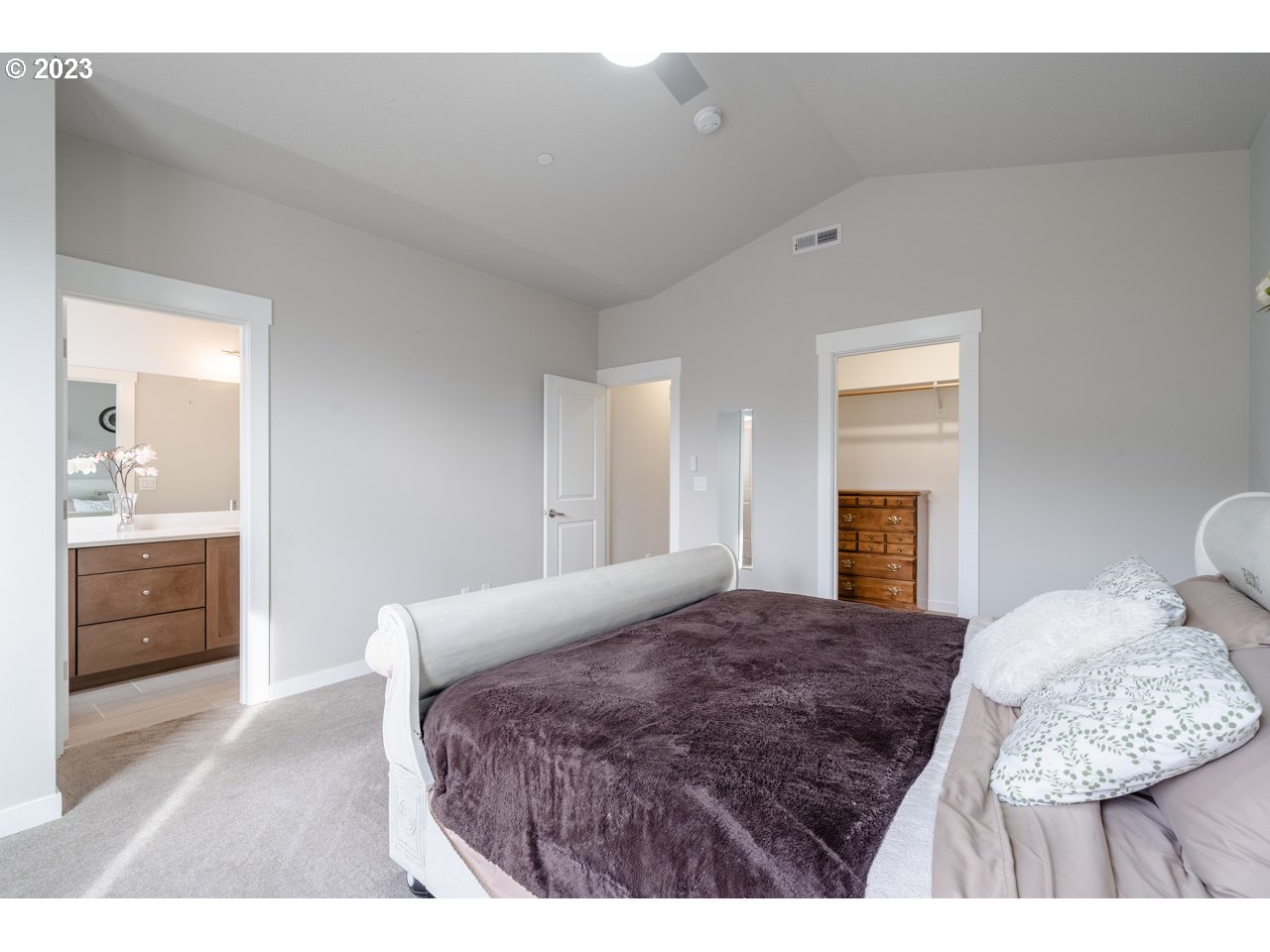 2460 North R Street Washougal, WA 98671 - Photo 17 of 29 Bedroom, Owner's Suite