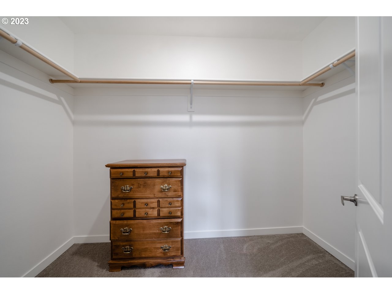 2460 North R Street Washougal, WA 98671 - Photo 19 of 29 Bedroom, Owner's Suite
