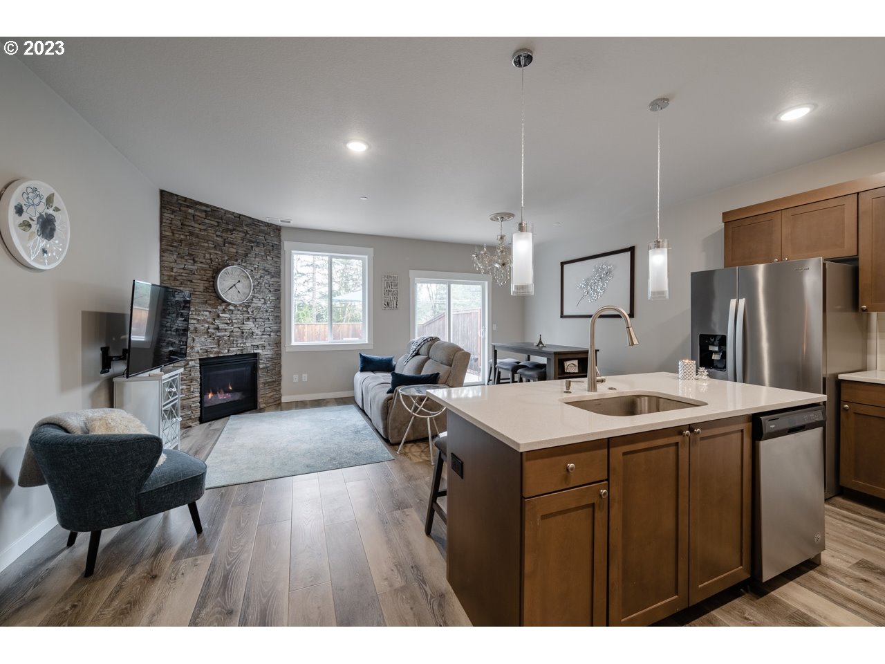 2460 North R Street Washougal, WA 98671 - Photo 6 of 29 Kitchen/Living Room