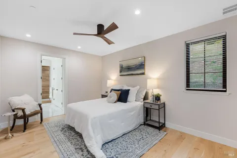 $2,898,000 | 4018 Silverado Trail North, Calistoga, CA 94515