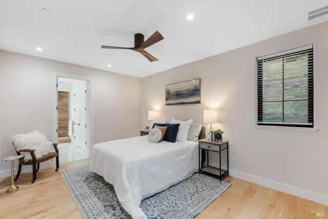 $2,898,000 | 4018 Silverado Trail North, Calistoga, CA 94515