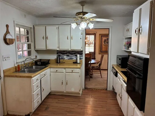 $975,000 | 126 Kinsey Drive, Stockbridge, GA 30281