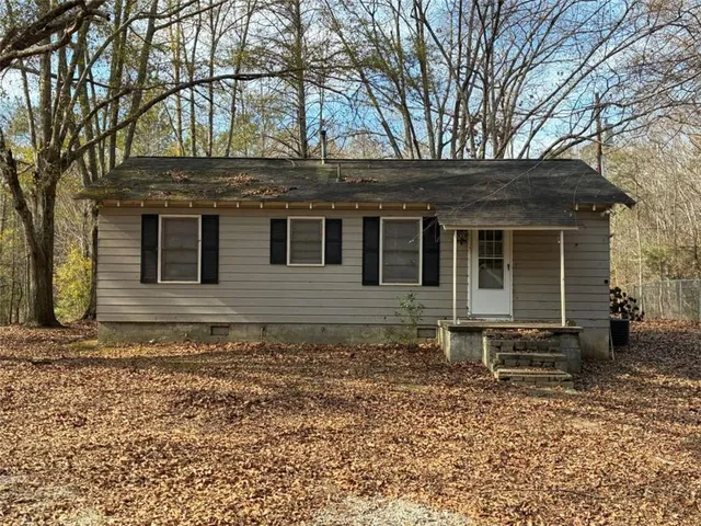 $975,000 | 126 Kinsey Drive, Stockbridge, GA 30281