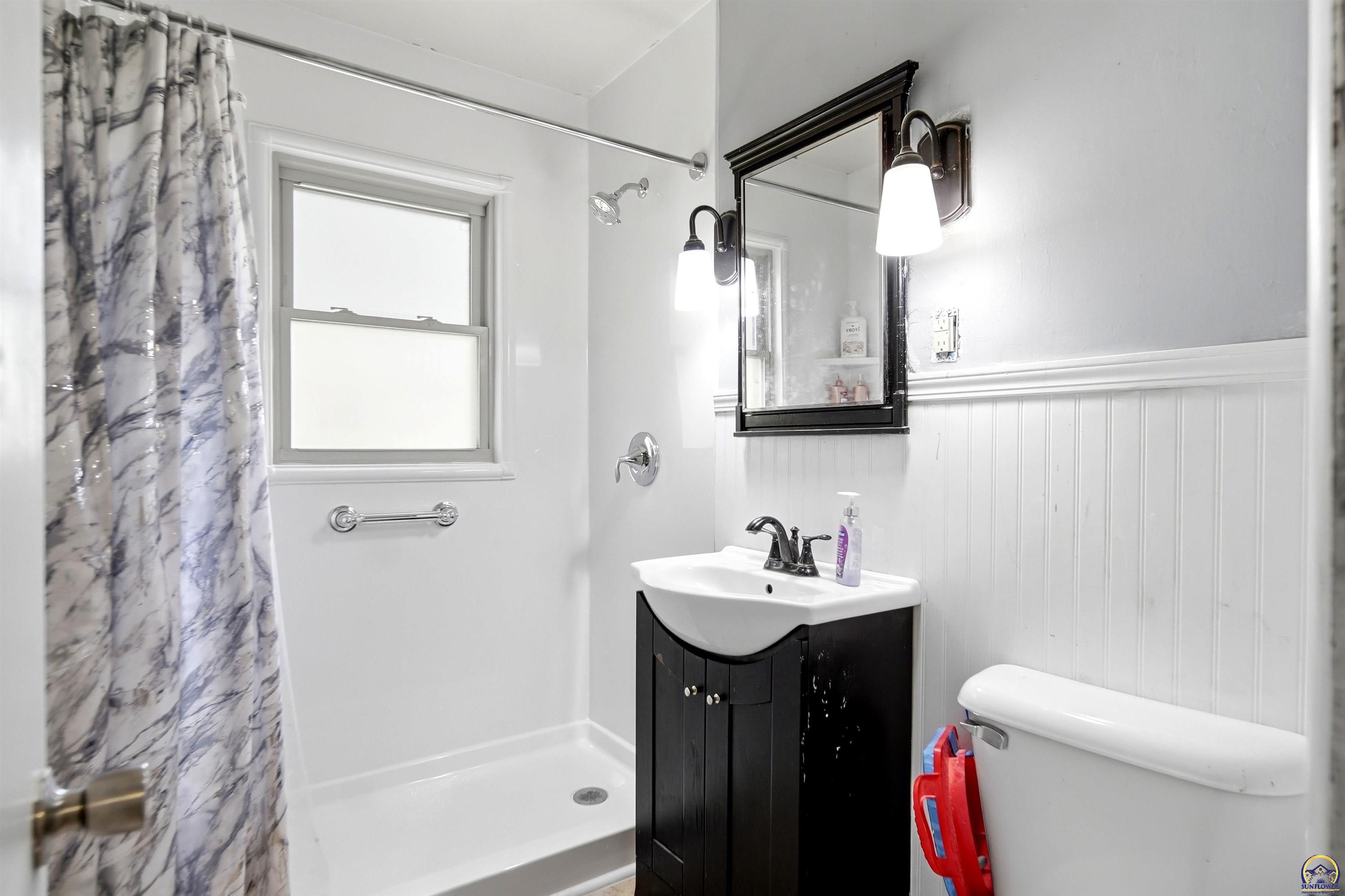 5700 Southwest 20th Street Topeka, KS 66604 - Photo 18 of 29