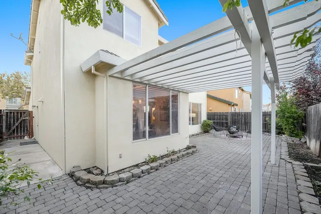 $539,000 | 5324 Hartona Way, Sacramento, CA 95835