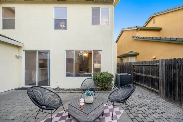 $539,000 | 5324 Hartona Way, Sacramento, CA 95835