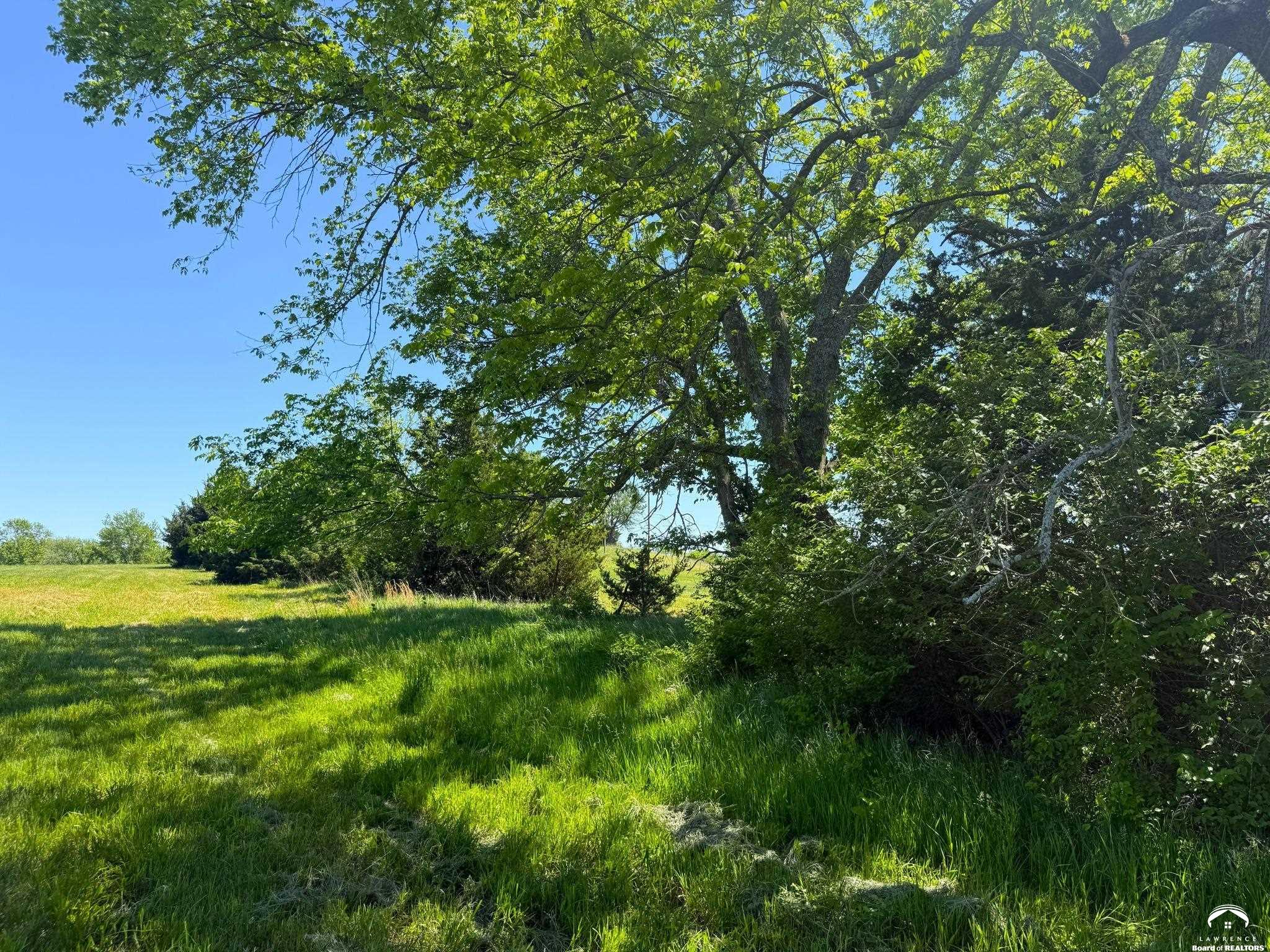 1040 Southeast Stanley Road Tecumseh, KS 66542 - Photo 5 of 21