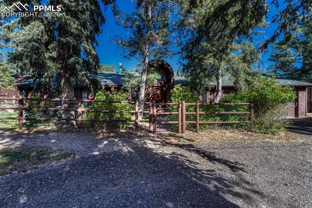 13354 Meridian Road Elbert, CO 80106 - Photo 16 of 46