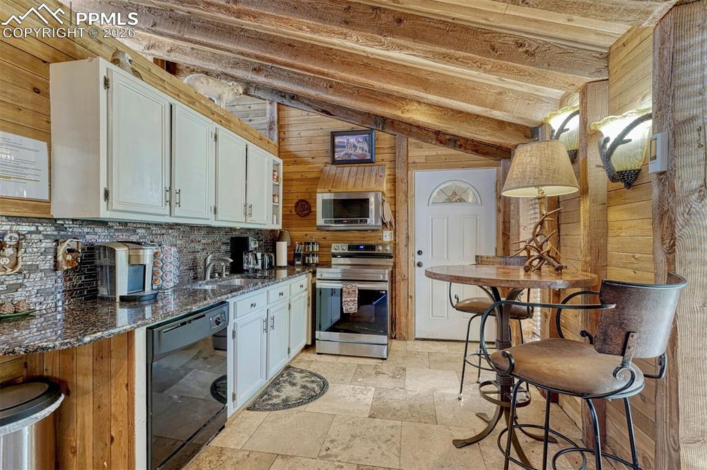 13354 Meridian Road Elbert, CO 80106 - Photo 21 of 46