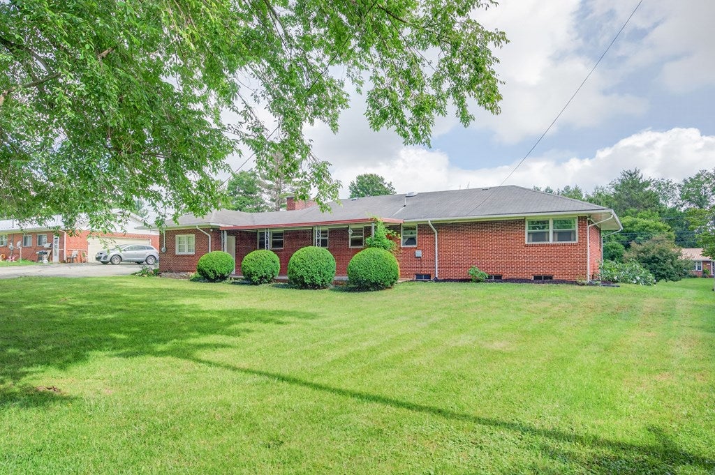213 East Buck Avenue Rural Retreat, VA 24368 - Photo 65 of 86 Gallery Image 65
