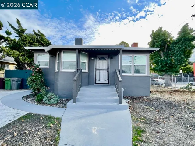 $830,000 | 2100 94th Avenue, Oakland, CA 94603