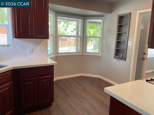 $830,000 | 2100 94th Avenue, Oakland, CA 94603