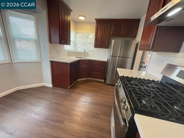 $830,000 | 2100 94th Avenue, Oakland, CA 94603