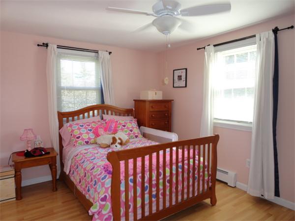12 M Street Dracut, MA 01826 - Photo 14 of 27