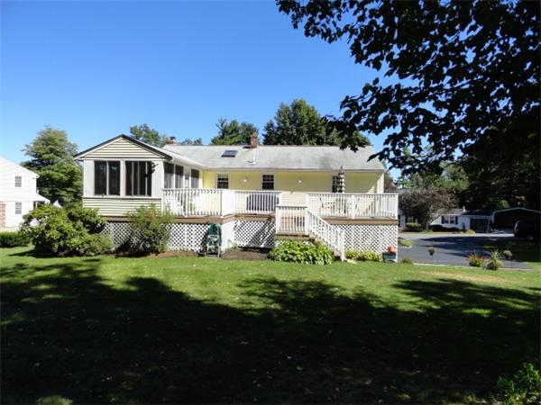 12 M Street Dracut, MA 01826 - Photo 3 of 27