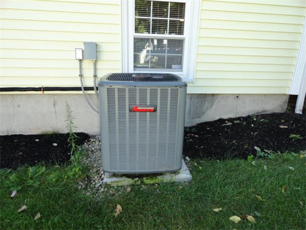 12 M Street Dracut, MA 01826 - Photo 7 of 27