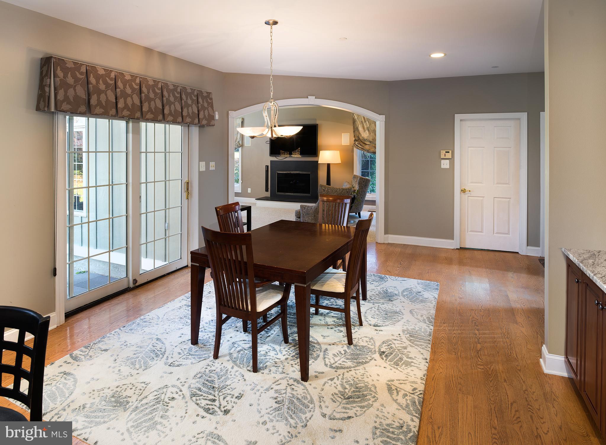 123 Springtree Road Newtown Square, PA 19073 - Photo 14 of 43 Breakfast Room