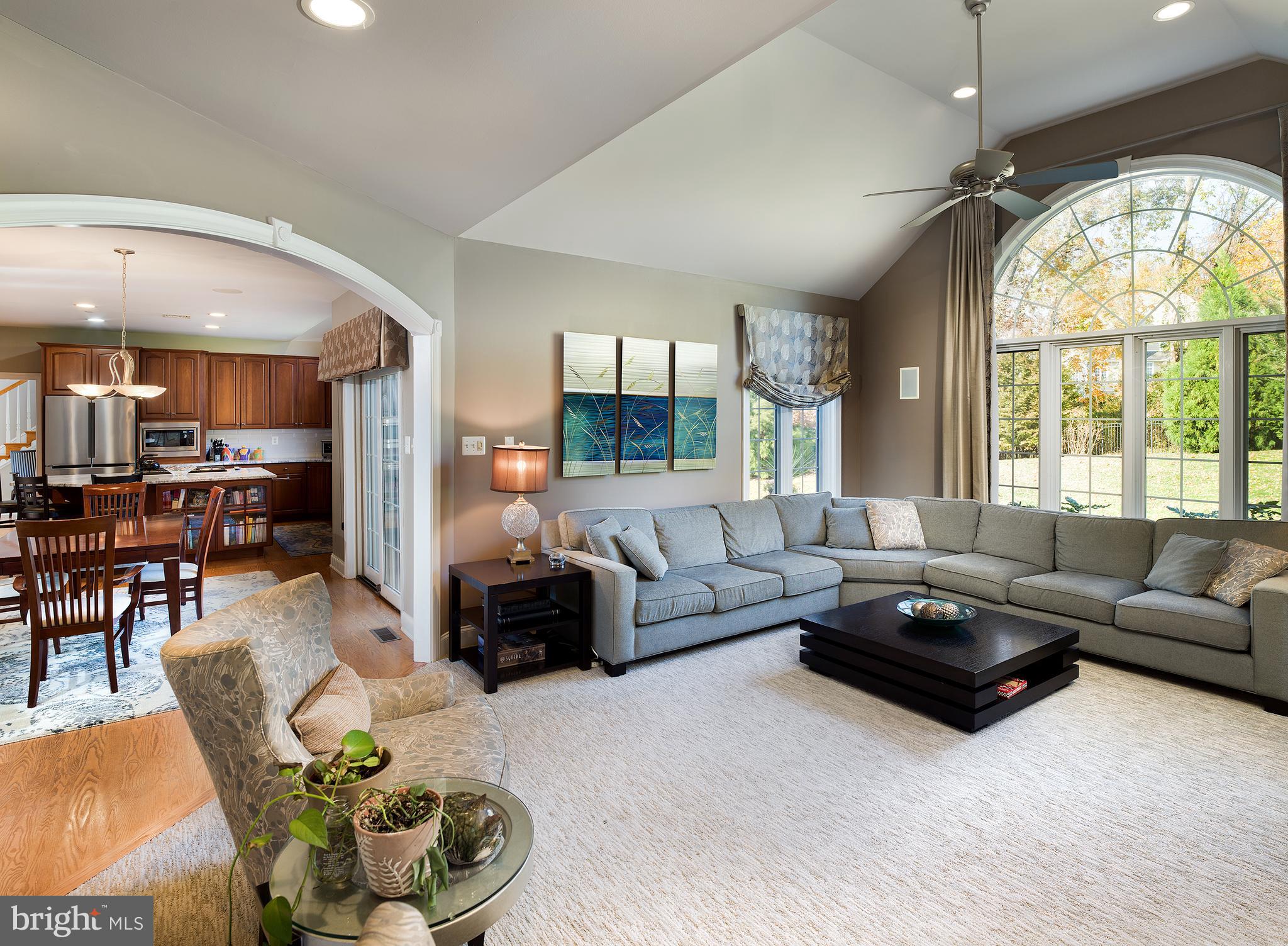 123 Springtree Road Newtown Square, PA 19073 - Photo 15 of 43 Family Room