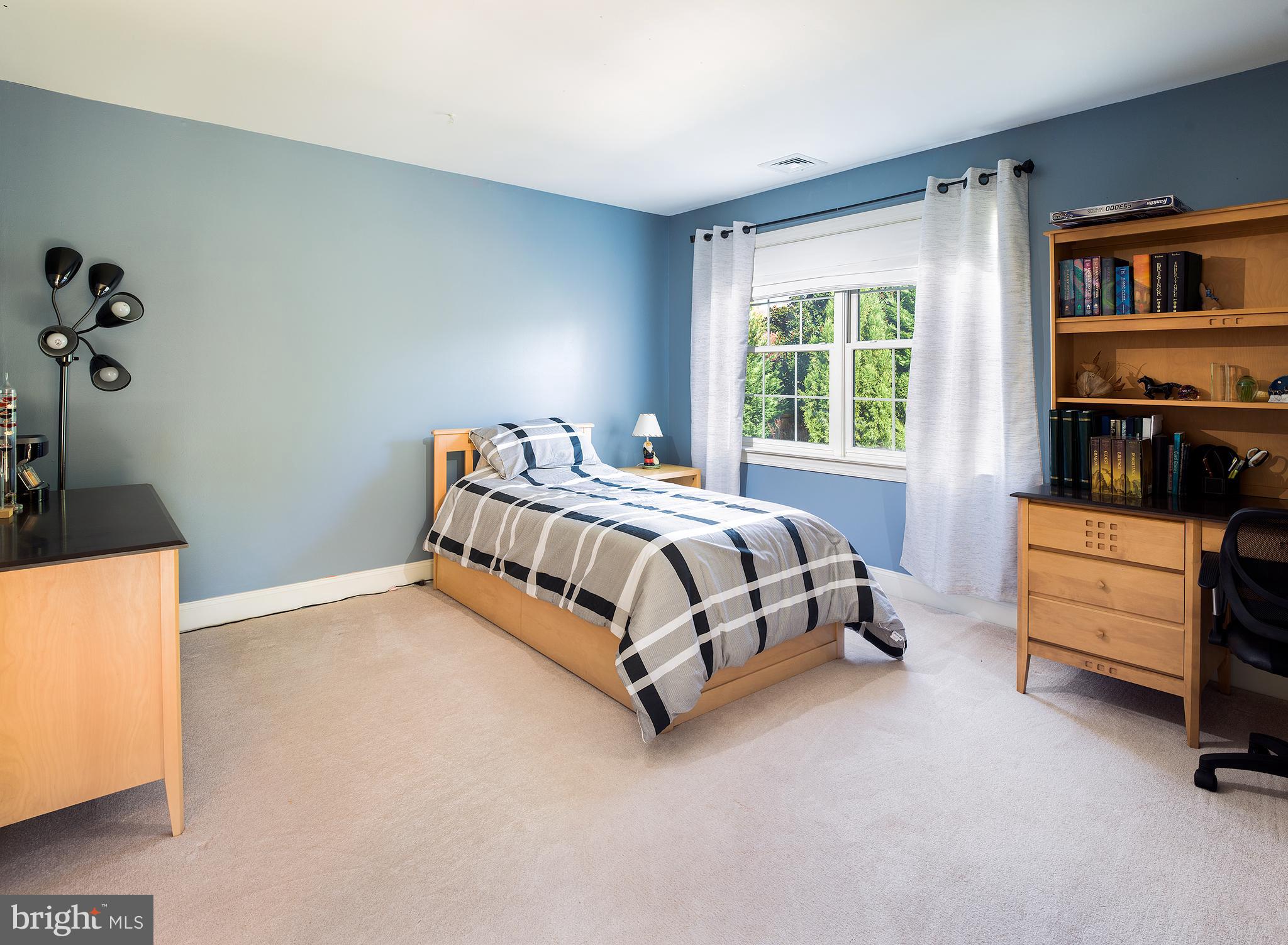 123 Springtree Road Newtown Square, PA 19073 - Photo 24 of 43 Bedroom