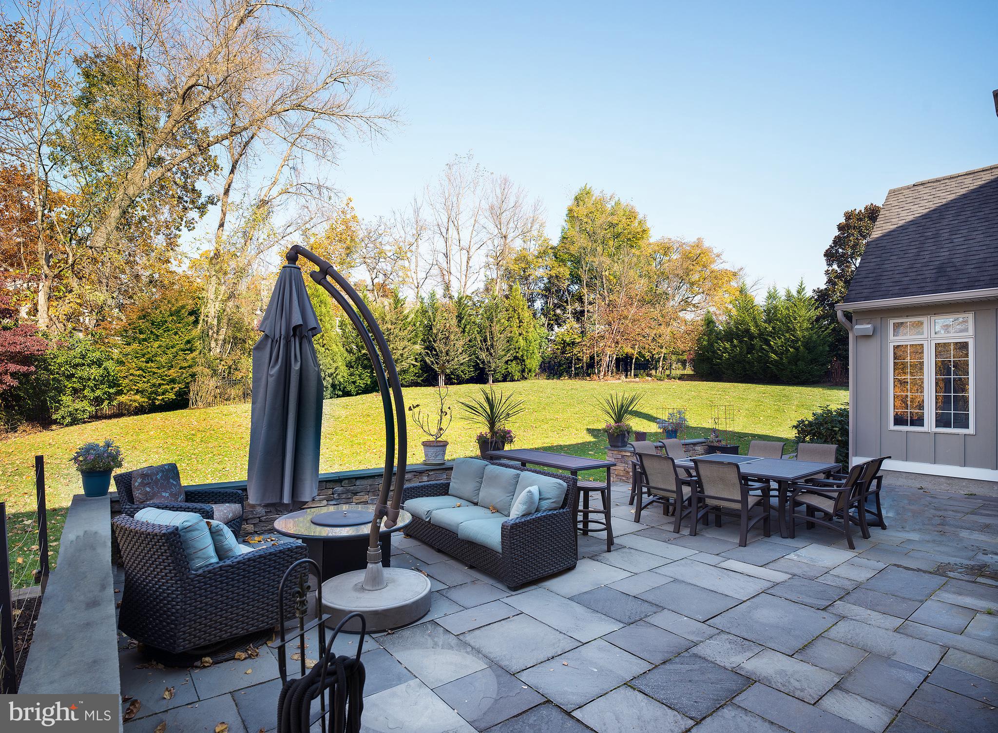 123 Springtree Road Newtown Square, PA 19073 - Photo 37 of 43 Patio