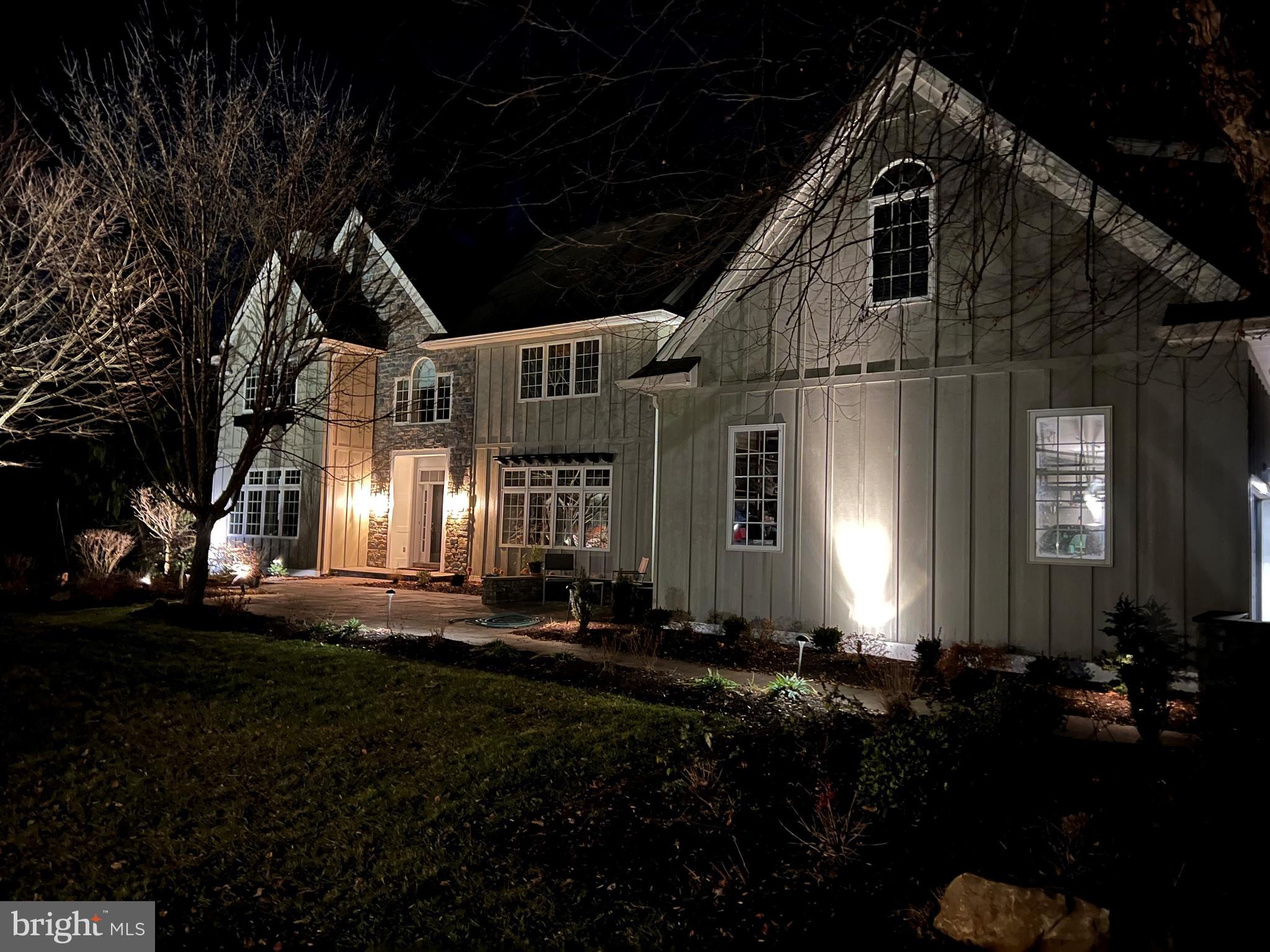 123 Springtree Road Newtown Square, PA 19073 - Photo 4 of 43 Dusk Exterior