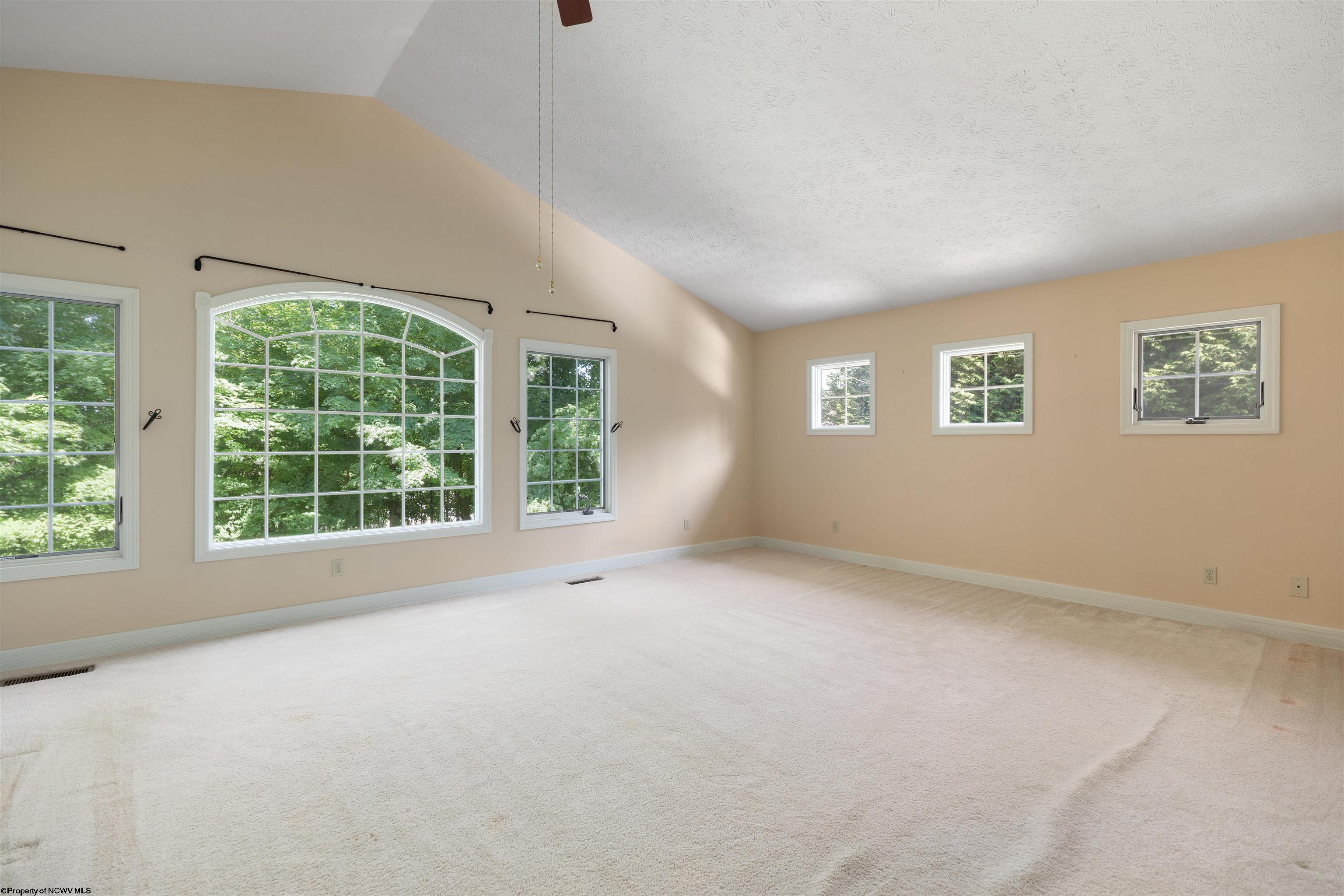 32 Tibbs Road Morgantown, WV 26508 - Photo 13 of 30 Gallery Image 13