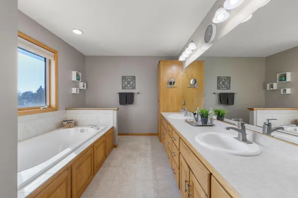 $575,000 | 1304 155th Lane Northwest, Andover, MN 55304