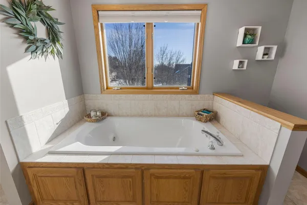 $575,000 | 1304 155th Lane Northwest, Andover, MN 55304