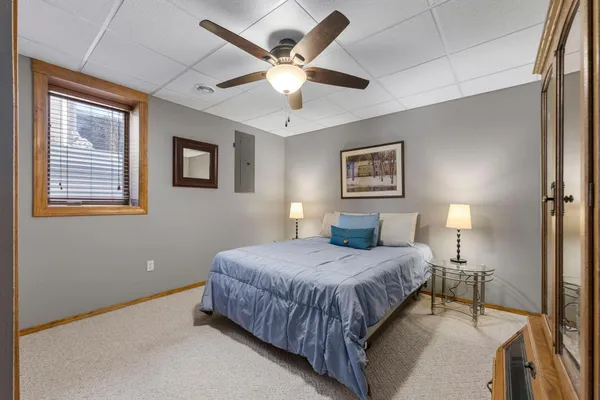 $575,000 | 1304 155th Lane Northwest, Andover, MN 55304