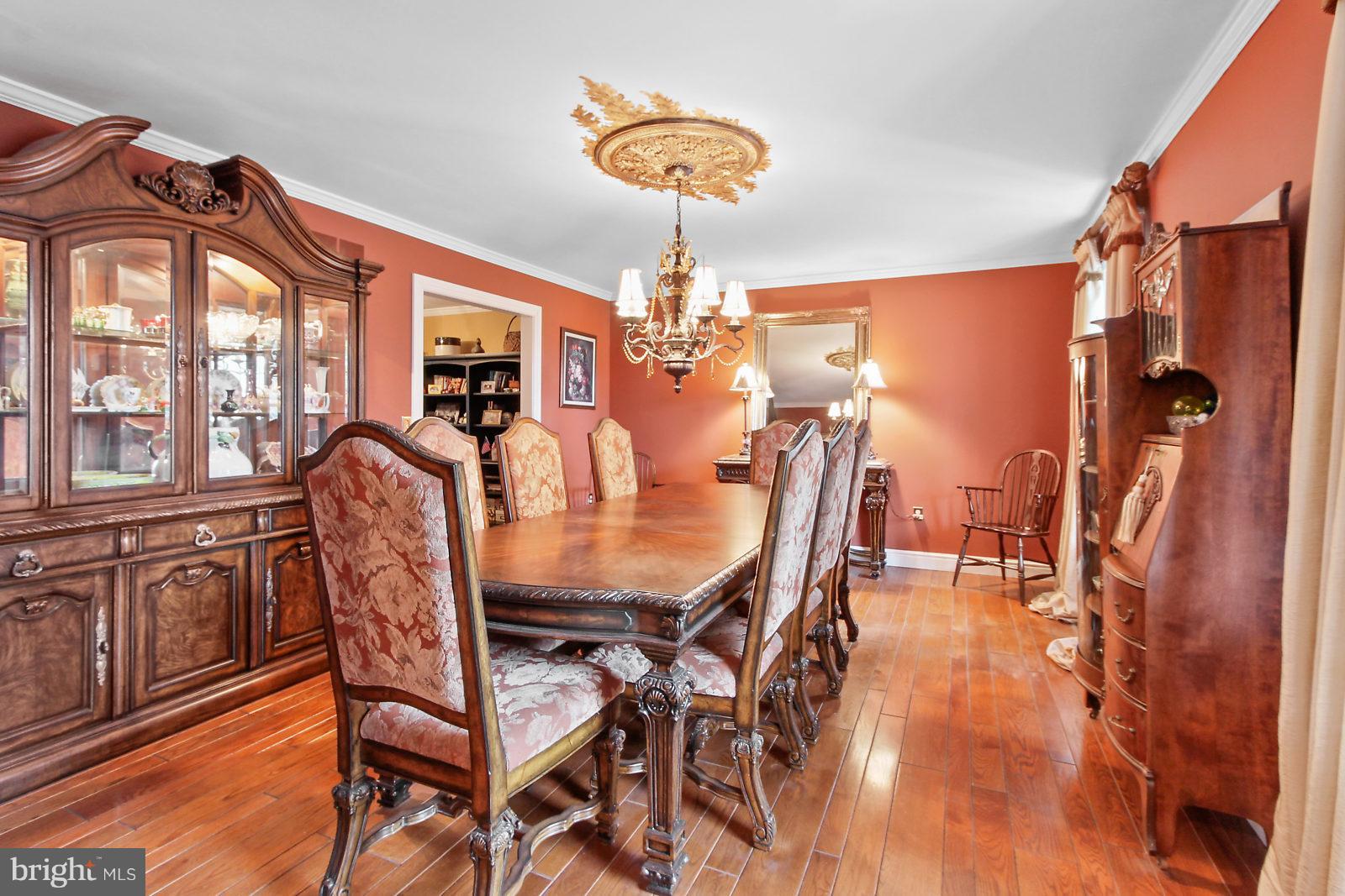 12 Lisa Road Sinking Spring, PA 19608 - Photo 5 of 30