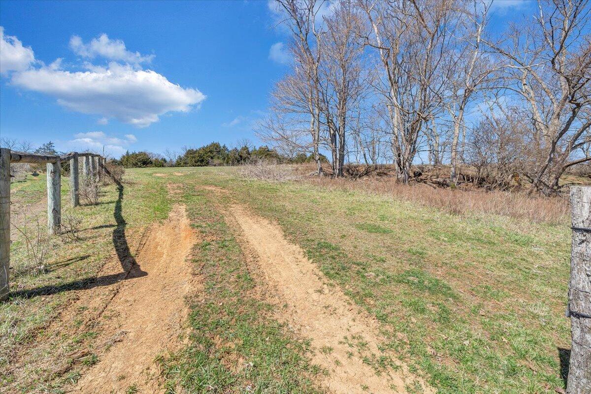 5001-5715 Willow Bend Road Union, WV 24983 - Photo 15 of 57 Gallery Image 15