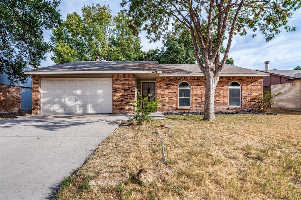 5221 Alpha Drive The Colony, TX 75056 - Photo 2 of 24 Gallery Image 2