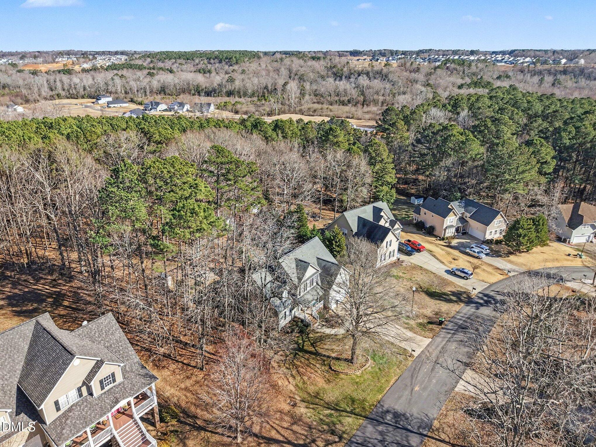 425 Ruth Circle Fuquay-Varina, NC 27526 - Photo 39 of 42 039_file_8533