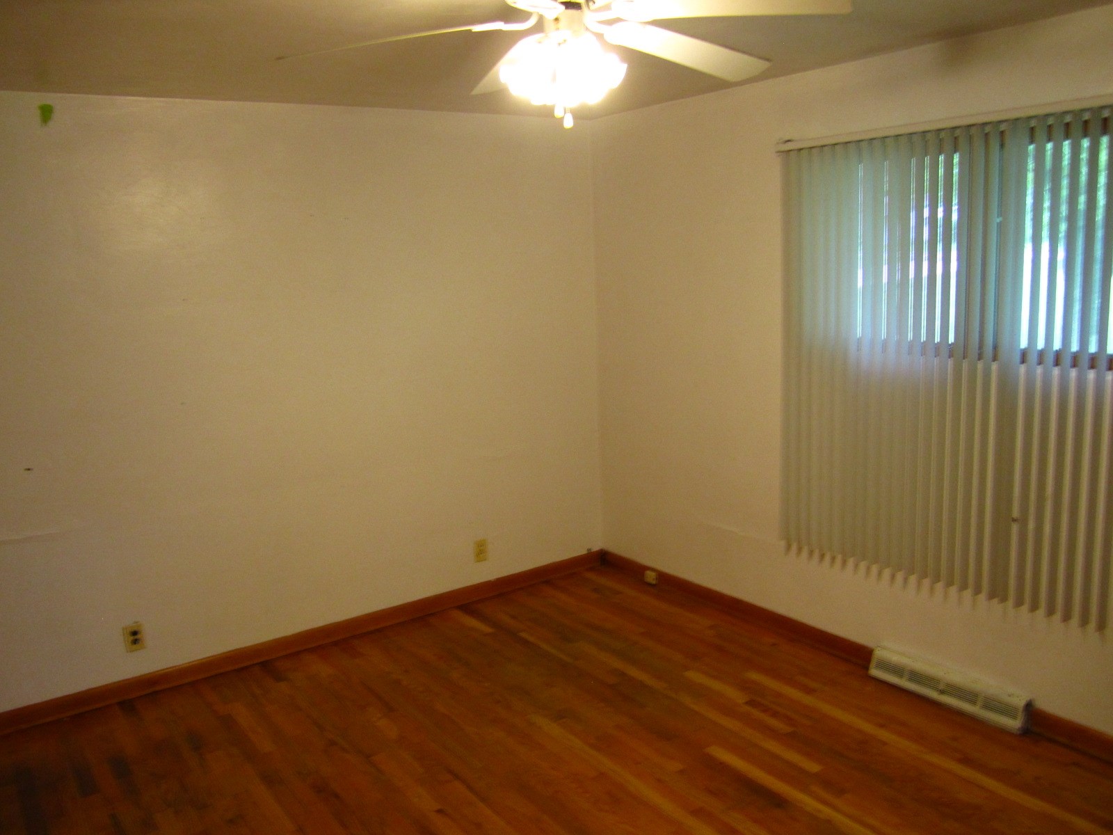 56749 Pear Road South Bend, IN 46619 - Photo 16 of 36 Gallery Image 16