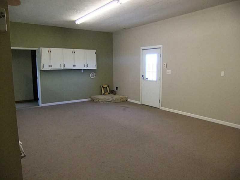 9736 Old Columbus Road South Vienna, OH 45369 - Photo 17 of 21