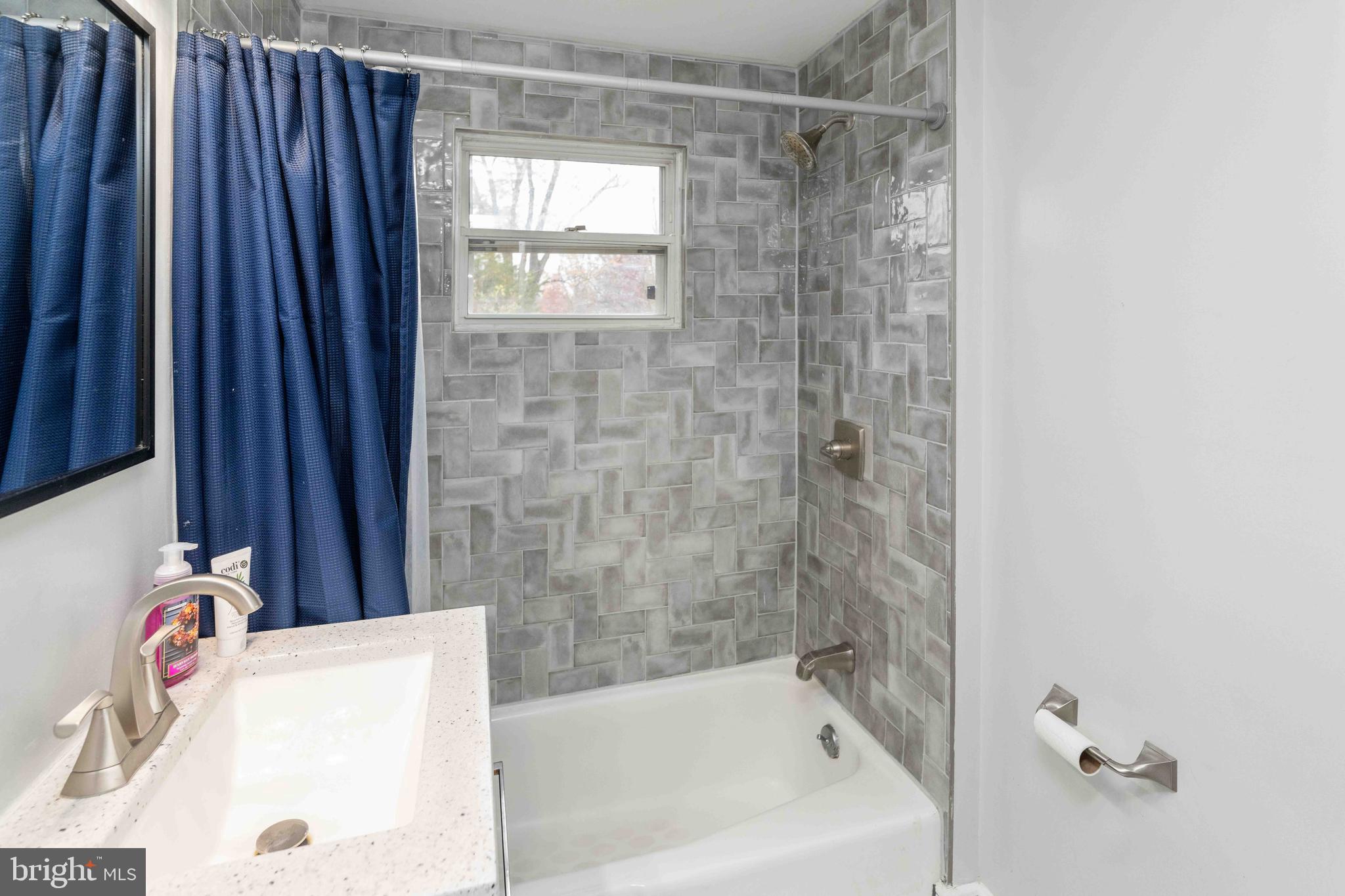100 Pineland Road Birdsboro, PA 19508 - Photo 15 of 67 Hall Bath