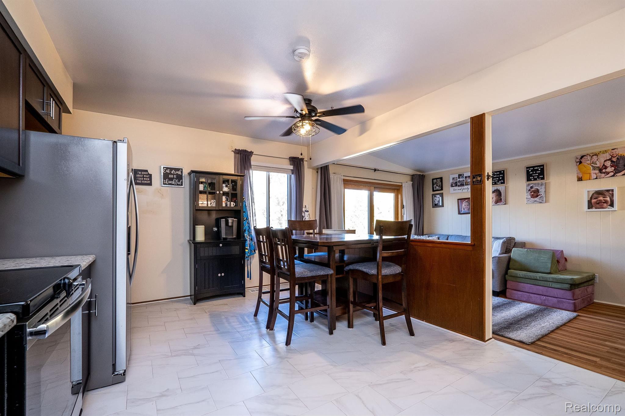 31252 Kelly Road Roseville, MI 48066 - Photo 8 of 36 Gallery Image 8