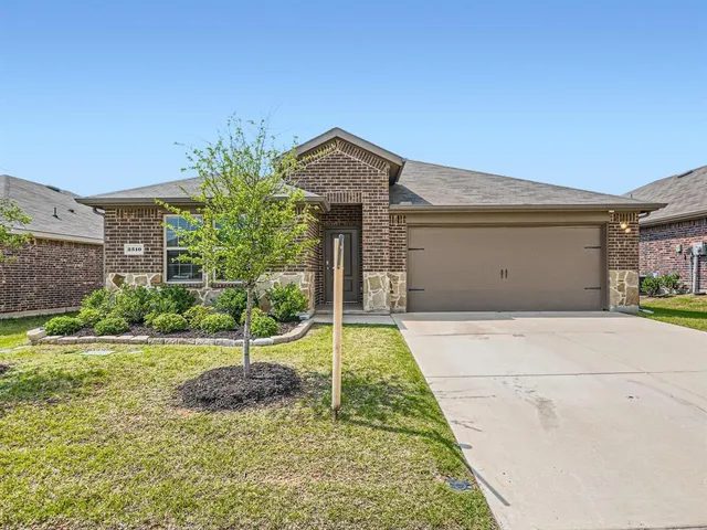 $2,395 | 2310 Hankinson Lane, Fate, TX 75189