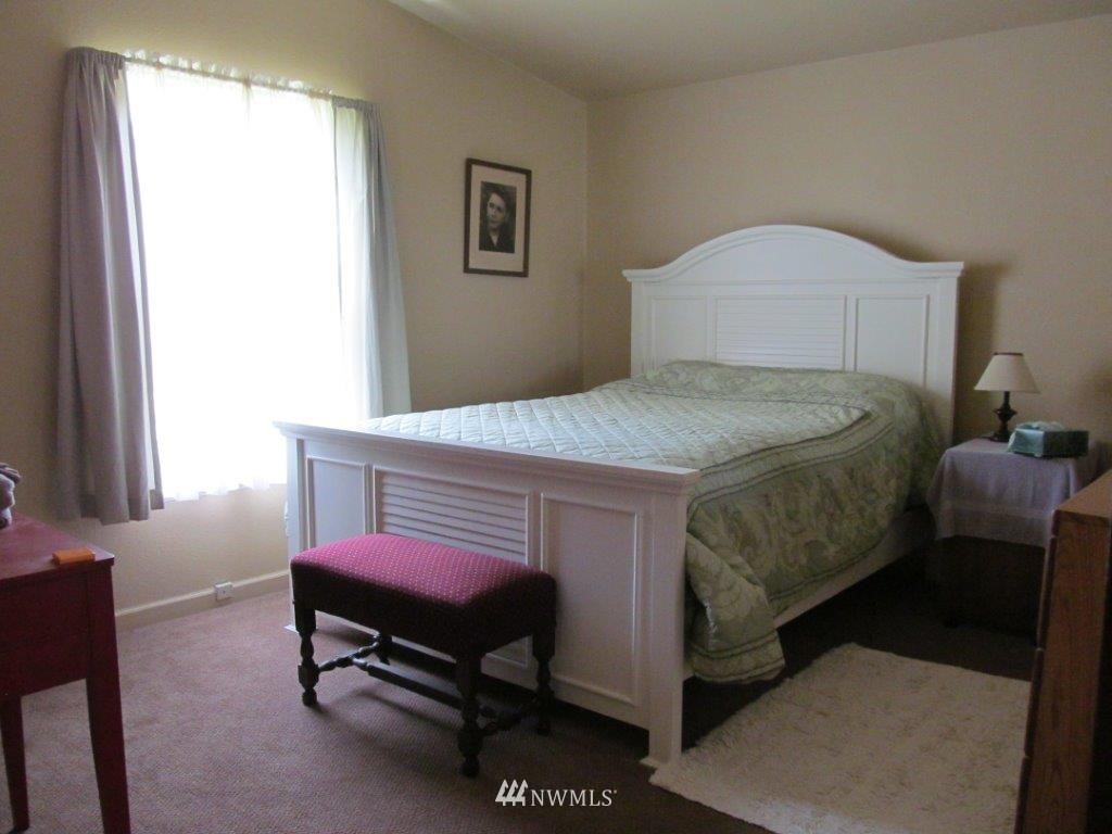 7470 Riverside Road East Sumner, WA 98390 - Photo 14 of 24