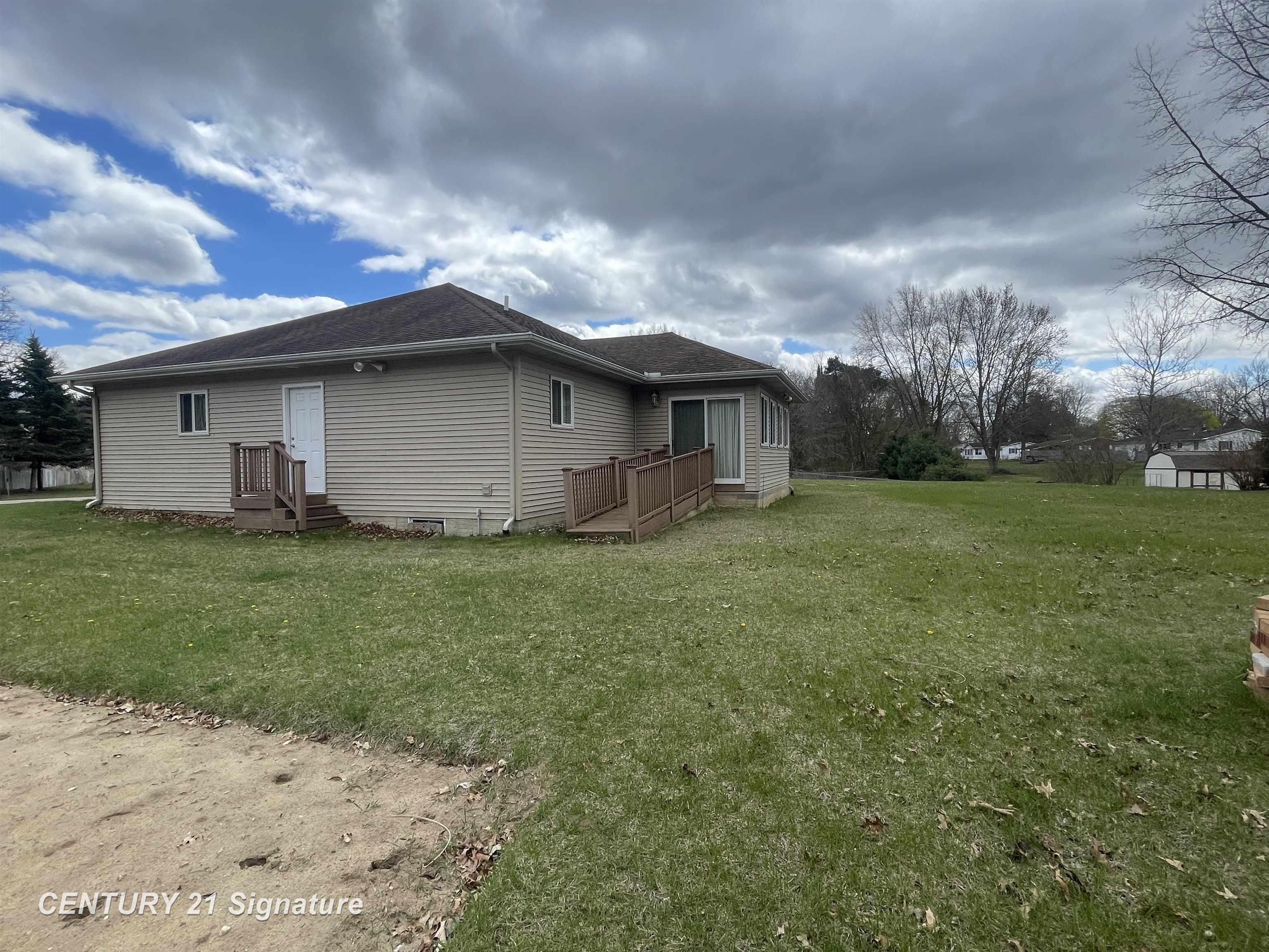 8585 North McKinley Road Flushing, MI 48433 - Photo 27 of 30 50167619-be912527-f11e-4527-9889-e50346298726.JPG