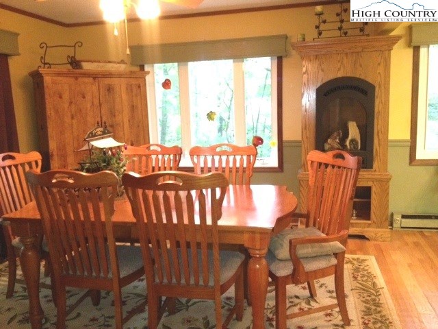 1292 Ben Miller Road Deep Gap, NC 28618 - Photo 9 of 31 a view of balcony with furniture