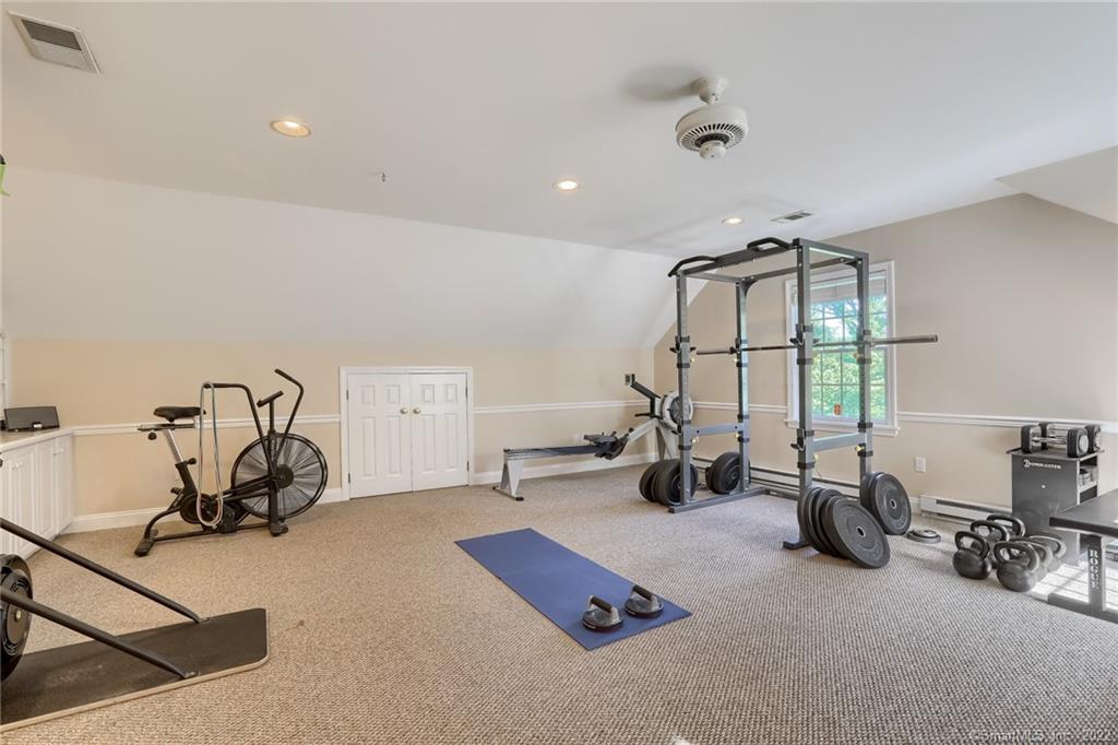 7 Richmond Drive, Darien, CT 06820 Compass