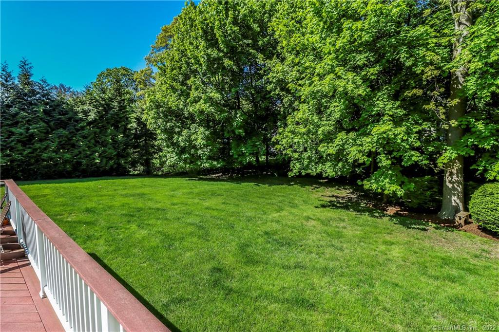 7 Richmond Drive, Darien, CT 06820 Compass