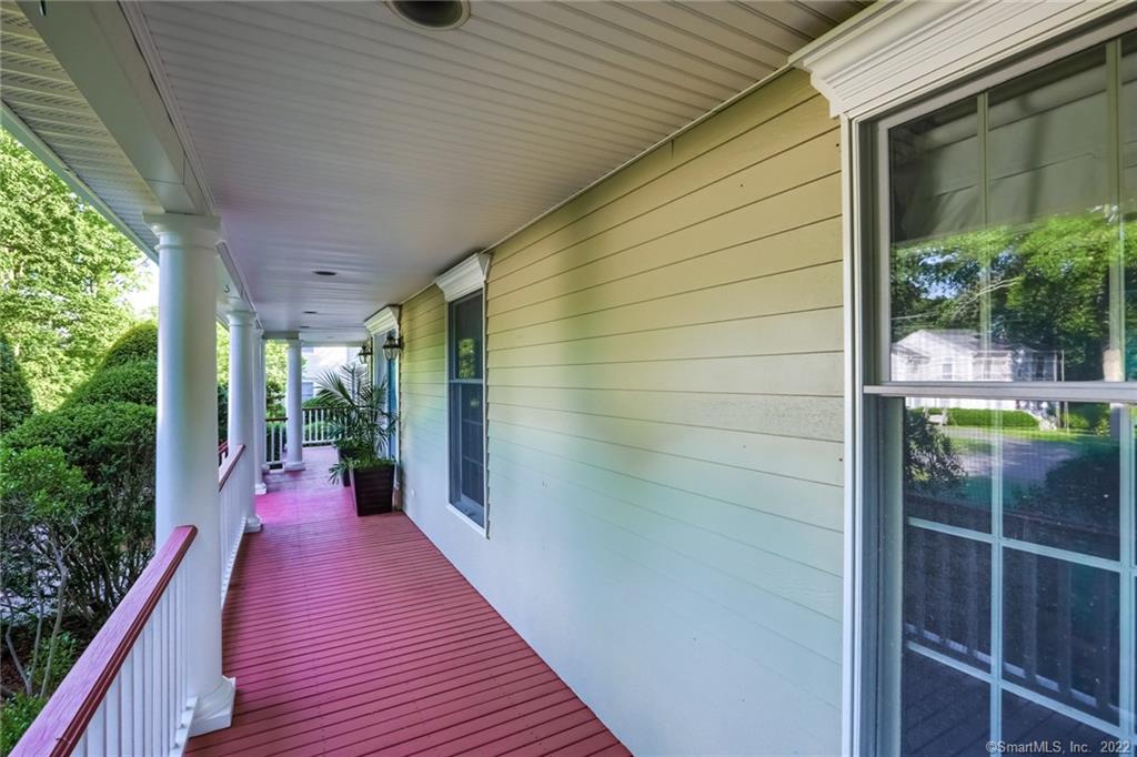 7 Richmond Drive, Darien, CT 06820 Compass