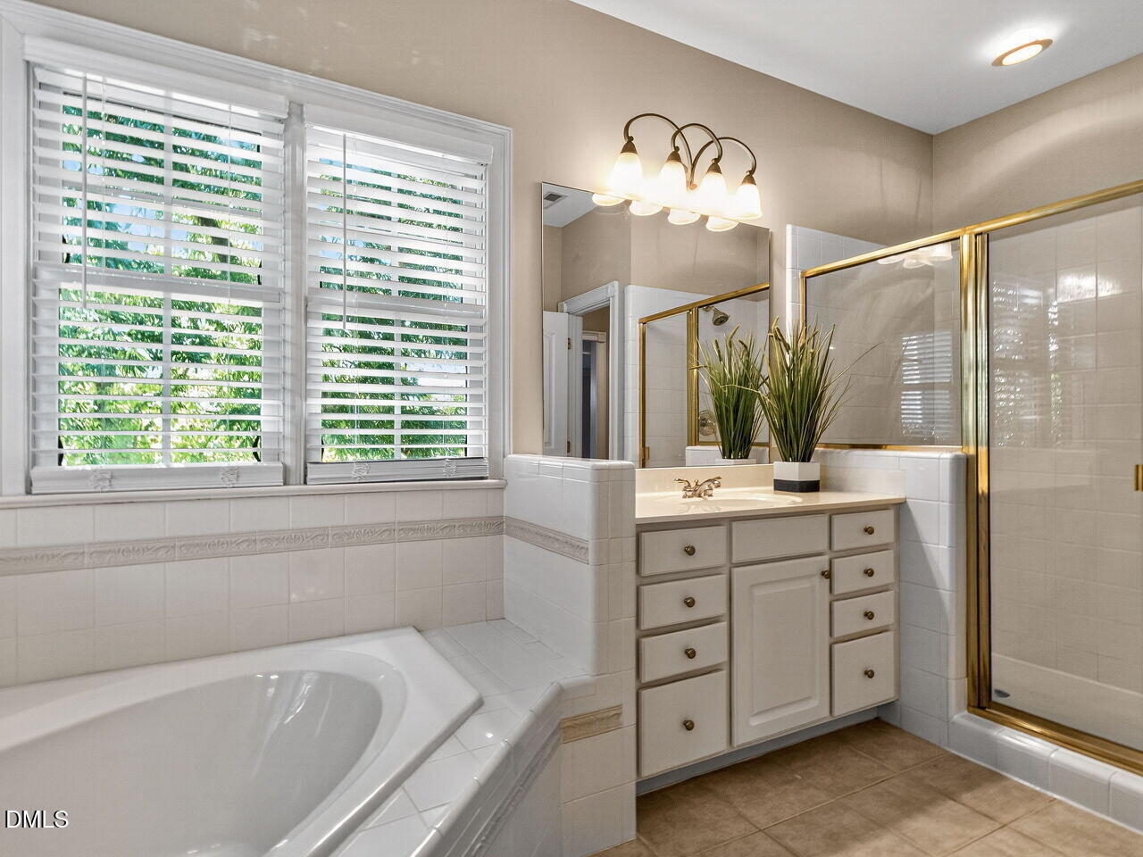 3900 Bentley Bridge Road Raleigh, NC 27612 - Photo 24 of 32 Primary Bath