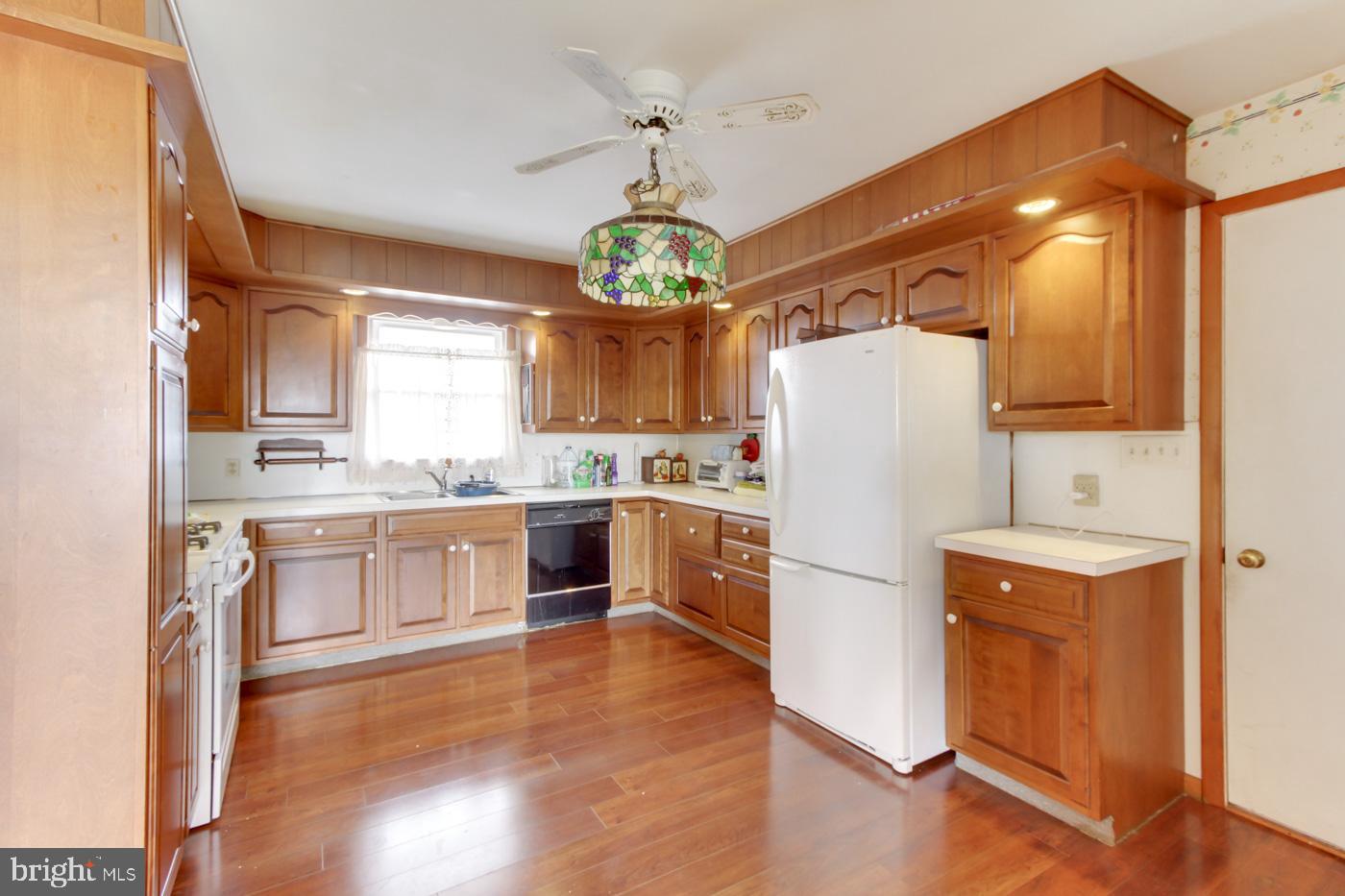 348 Slab Road Delta, PA 17314 - Photo 11 of 28 Gallery Image 11